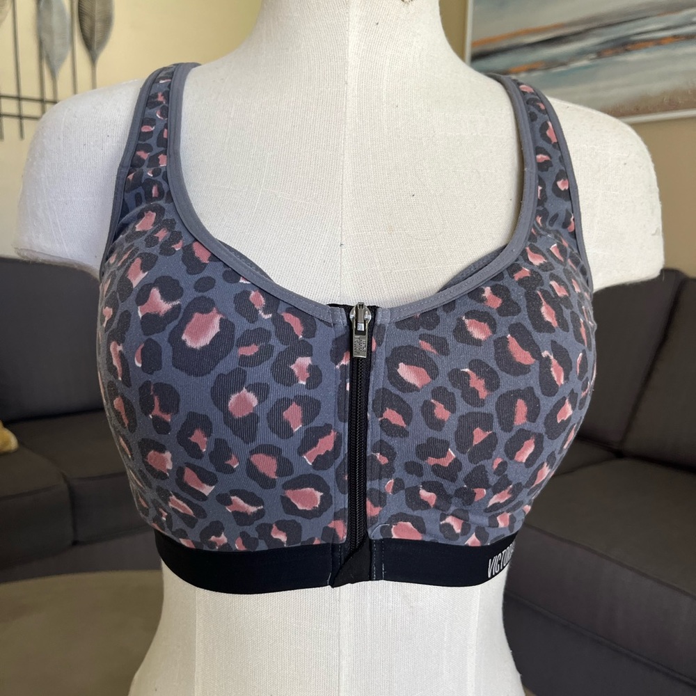 VS sport high support bra